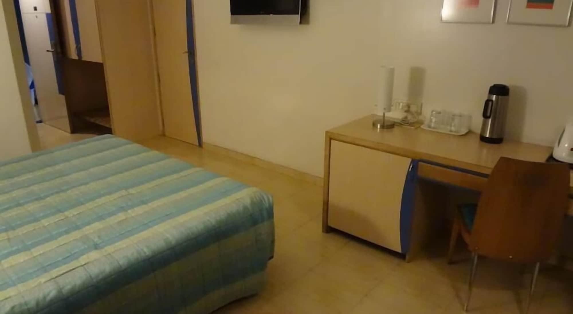 Hotel Suncity Residency Bombaj Zewnętrze zdjęcie