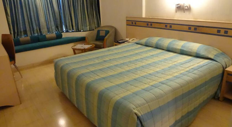 Hotel Suncity Residency Bombaj Zewnętrze zdjęcie